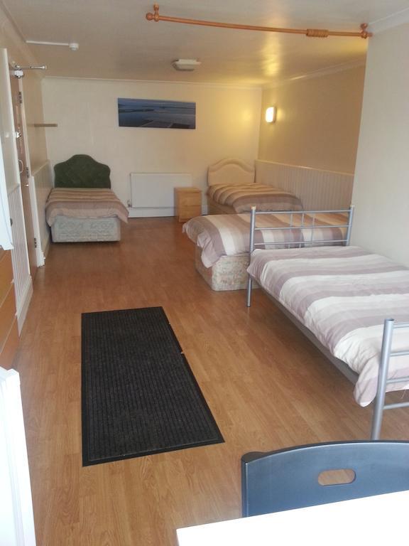 Llanion Lodge Saint Florence Quarto foto
